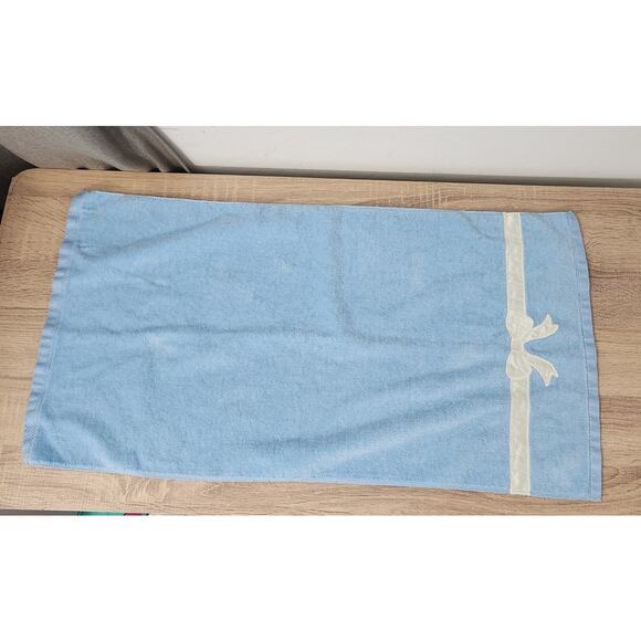 The Avanti Look Hand Towel Set of 2 Vintage Blue with White Bow 16"x26" Linens - Picture 4 of 6